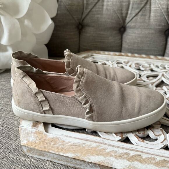 Kate Spade Tan Suede Slip-On Sneakers Shoes Women’s 8.5 - Picture 4 of 9